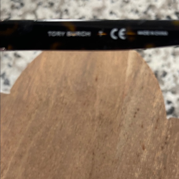 Tory Burch gold Aviator Sunglasses - Picture 5 of 8